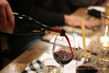 Full Bar & Happy Hour at Mineo's Pizza House